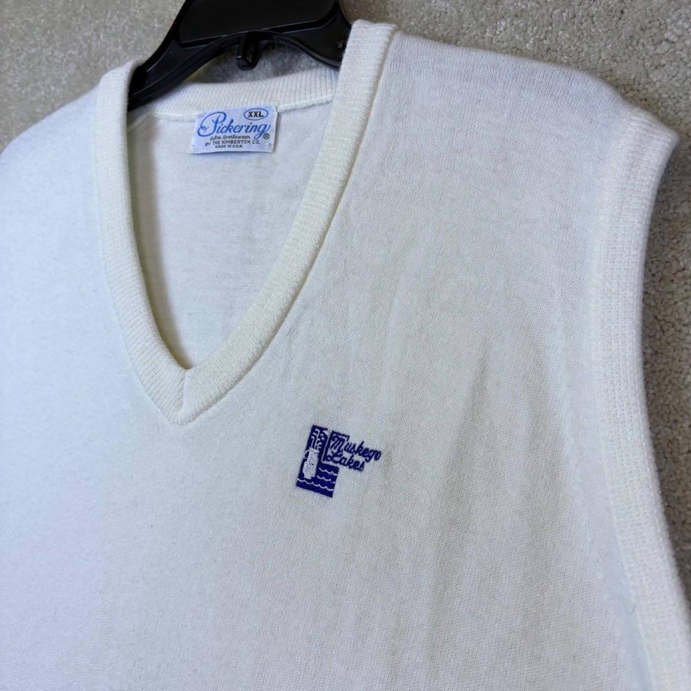 Vintage Pickering Sweater Vest Mens XXL White Muskego Lakes WI Golf Orlon USA
